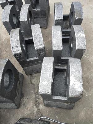 三大耐磨錘頭材料性能解析 高鉻合金鋼、高錳鋼與65號(hào)錳鋼的應(yīng)用對(duì)比